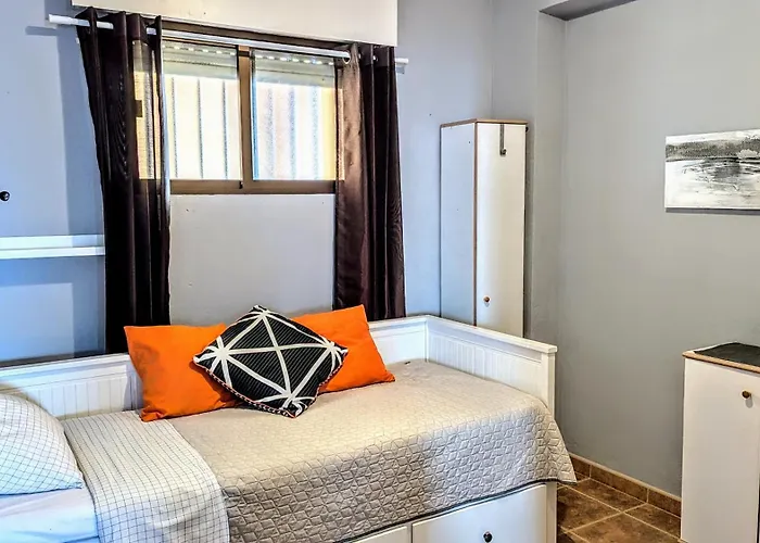 With Sea View With 2 Bedrooms Torrevieja