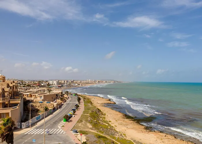 Apartment With Sea View With 2 Bedrooms *